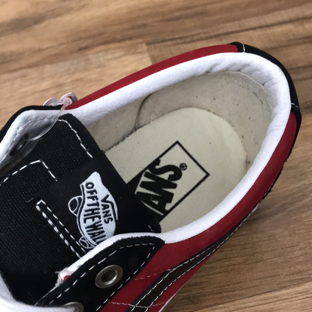 VANS SK8 LOW TOP BRAND NEW - Picture 5 of 14